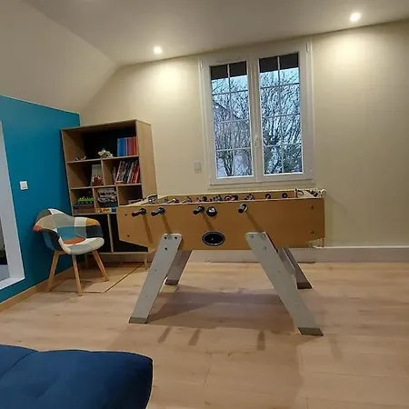 F3 Avec Salle De Jeux, Terrasse Et Grand Jardin Villevaude