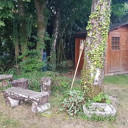 F3 Avec Salle De Jeux, Terrasse Et Grand Jardin Apartment